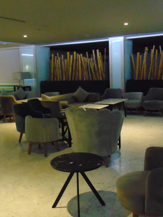 Gastro Hotel Golden Tulip El Mechtel