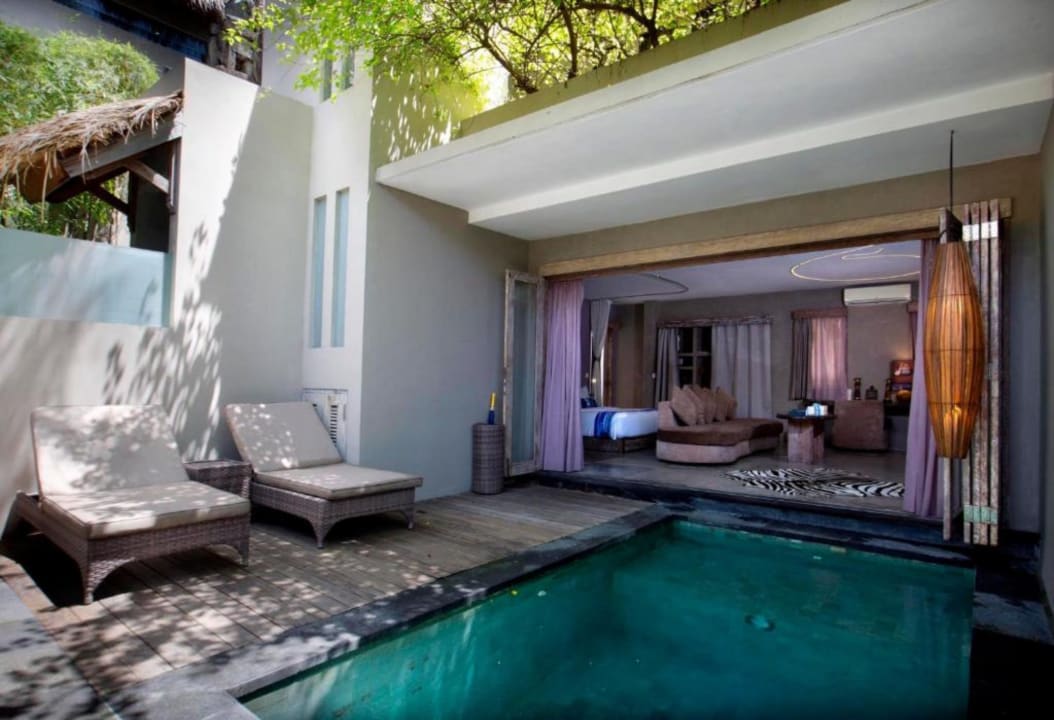 Zimmer Blue Karma Dijiwa Seminyak