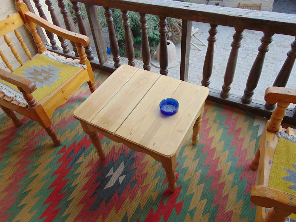 Zimmer Madrasah Polvon-Qori Boutique