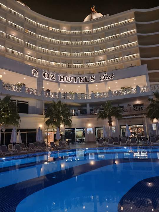 Zimmer Oz Hotels Sui Resort