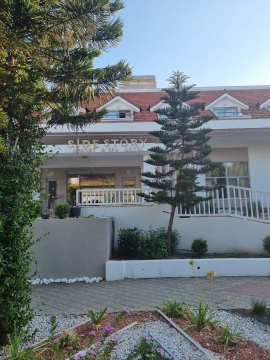 Außenansicht Side Story Resort & Spa