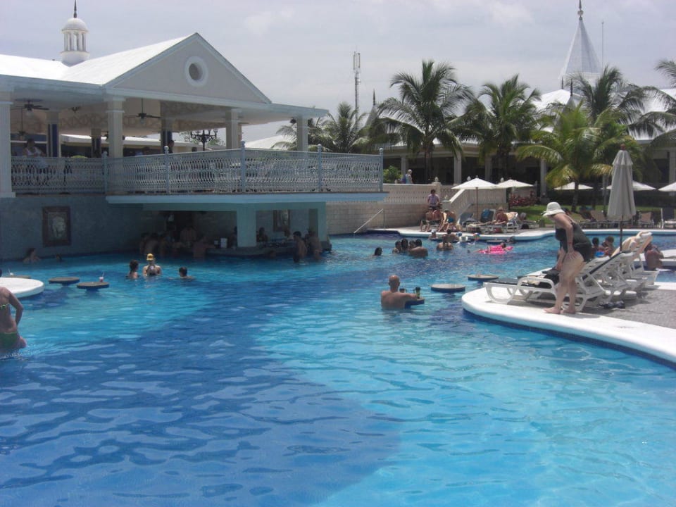 Poolbar Hotel Riu Negril