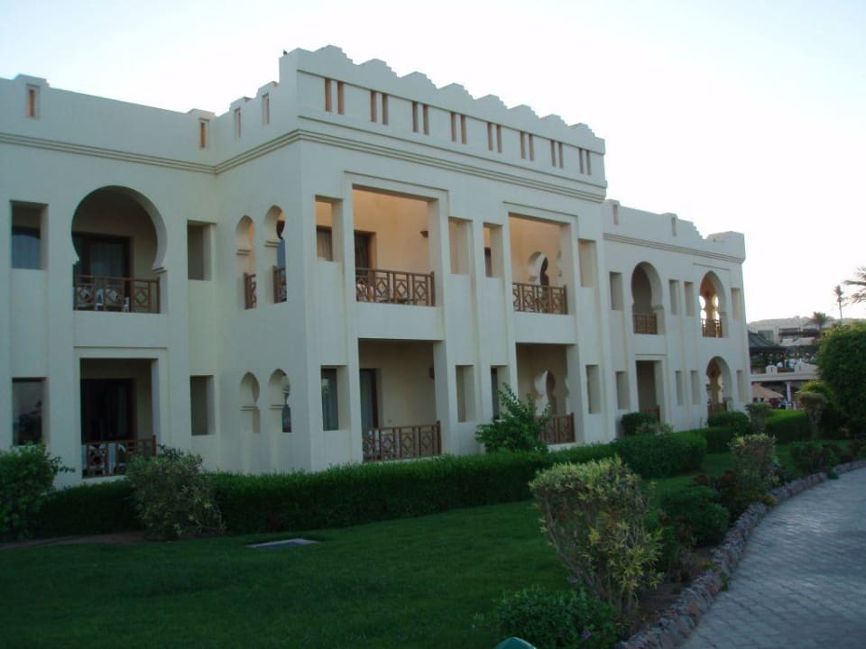 Zimmer Außenansicht Charmillion Club Resort