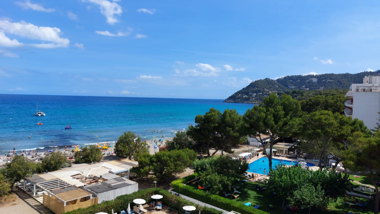 Ausblick Universal Hotel Castell Royal