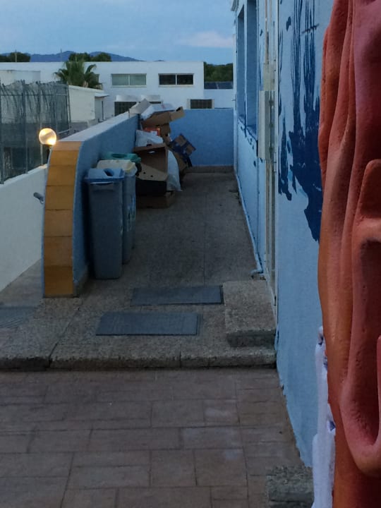 Außenansicht blau punta reina