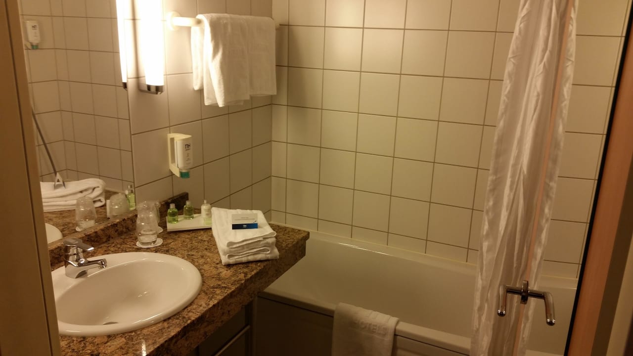 Badezimmer Hotel NH Leipzig Messe