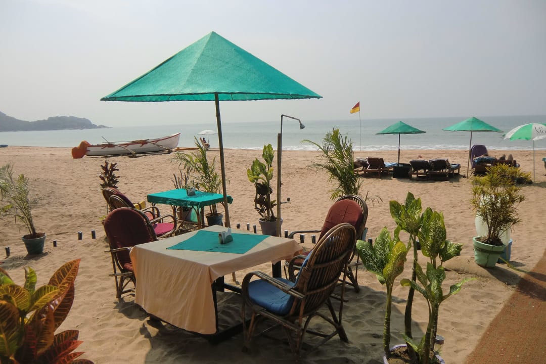 Restaurant DucknChill Agonda Beach Huts