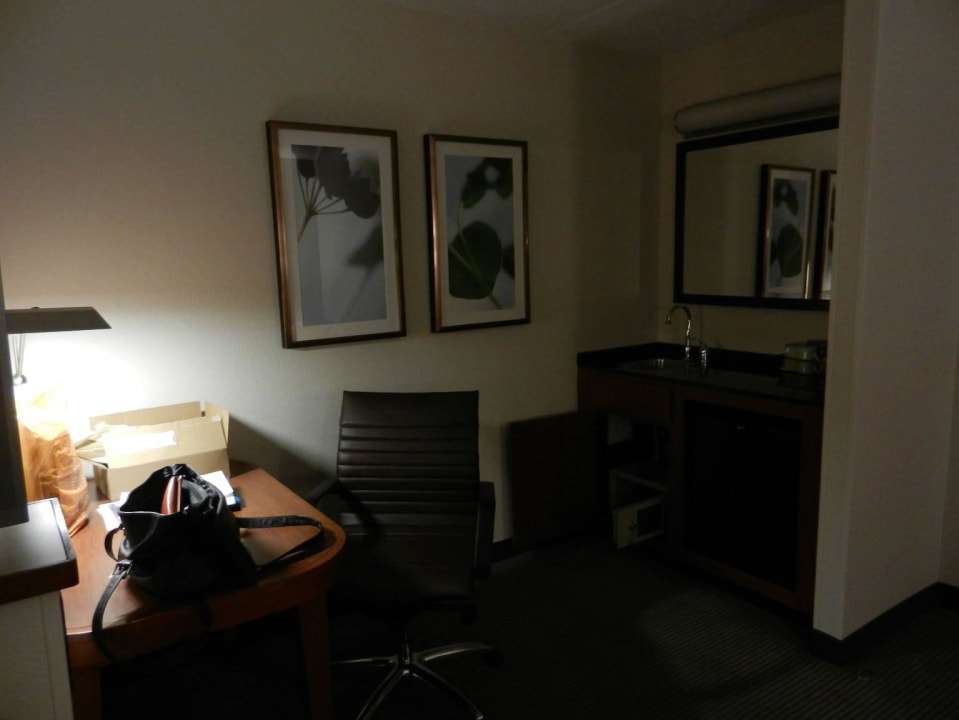 Kitchenett und Schreibtisch Hotel Hyatt Place Secaucus