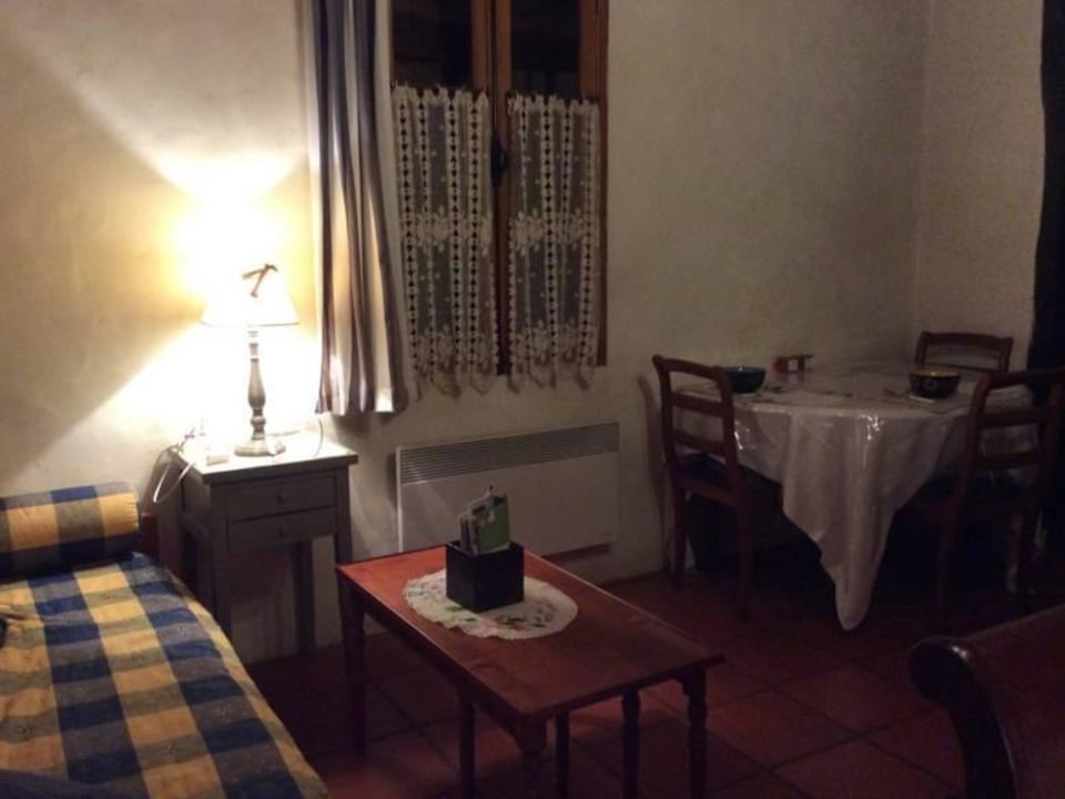 Mobilier de la chambre d'hôtes  Hotel L'Ermitage du Lac D'azur