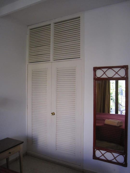 Schrank Sol Rio De Luna y Mares