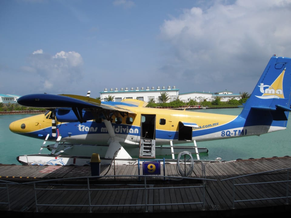 Flug mit dem Wasserflugzeug Kuredu Island Resort & Spa