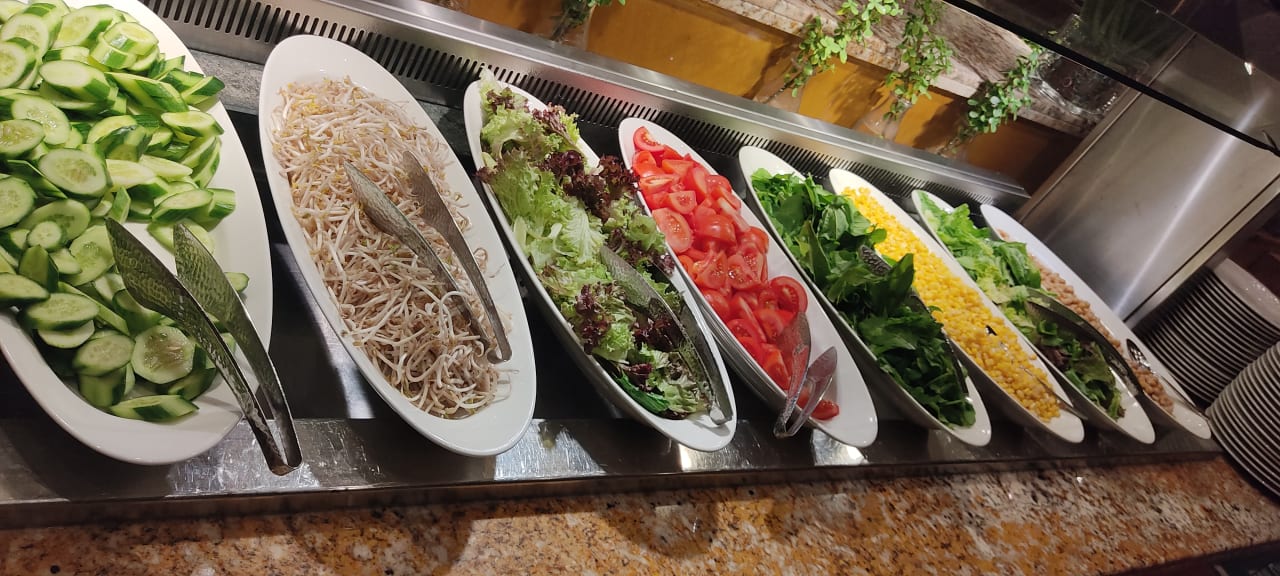 Gastro The Cove Rotana Resort