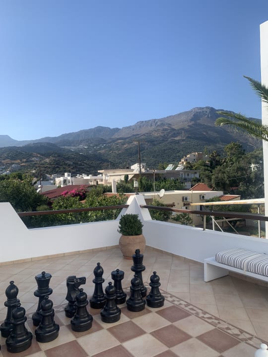 Ausblick Alianthos Garden Hotel