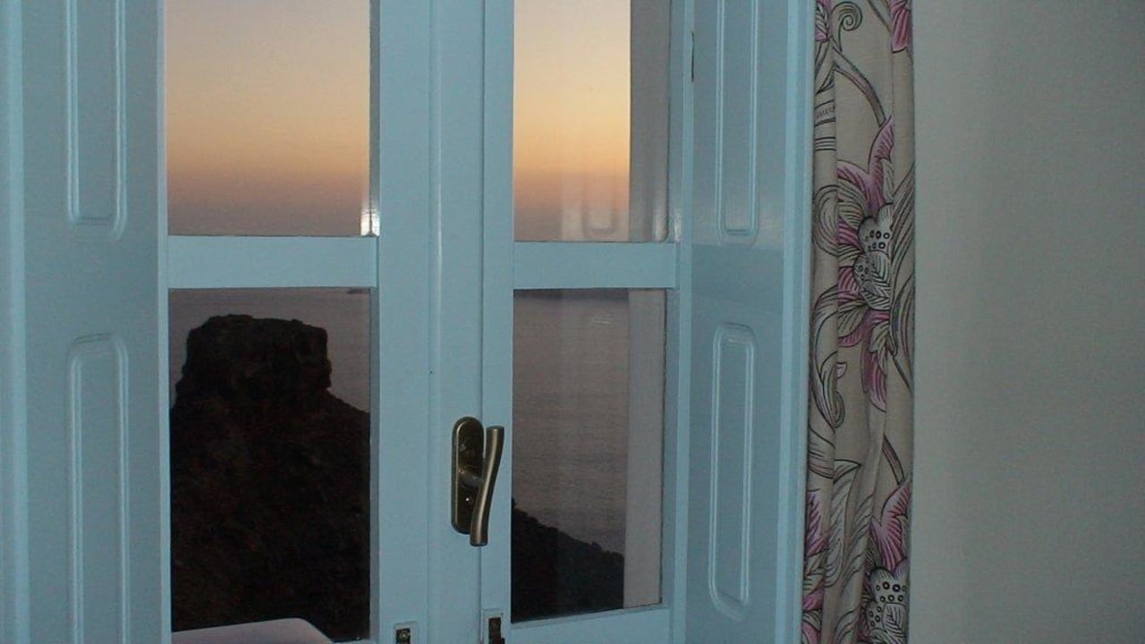 Schnappschuß durchs Fenster Hotel Tholos Resort