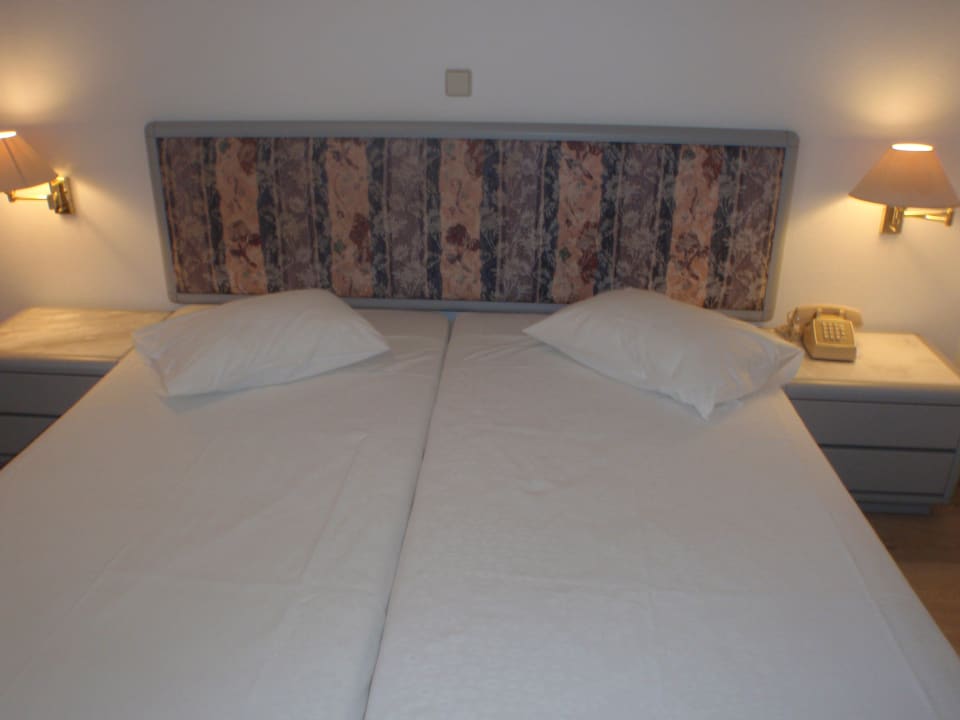 Zimmer Esperides Beach Resort