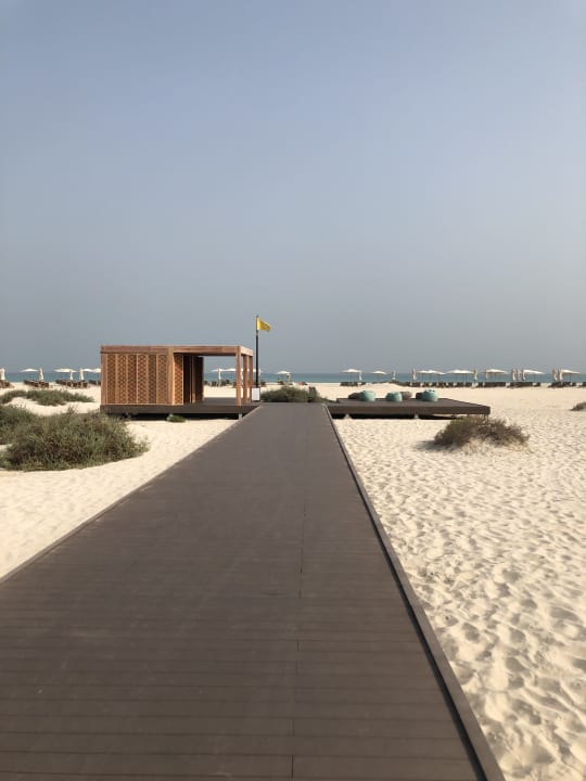 Strand Saadiyat Rotana Resort &  Villas
