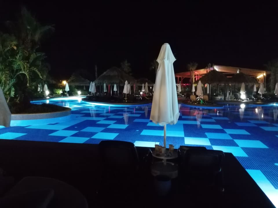 Pool Sherwood Blue Belek
