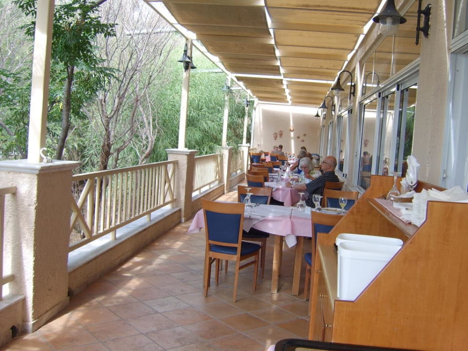 Außenterrasse Porto Bello Beach