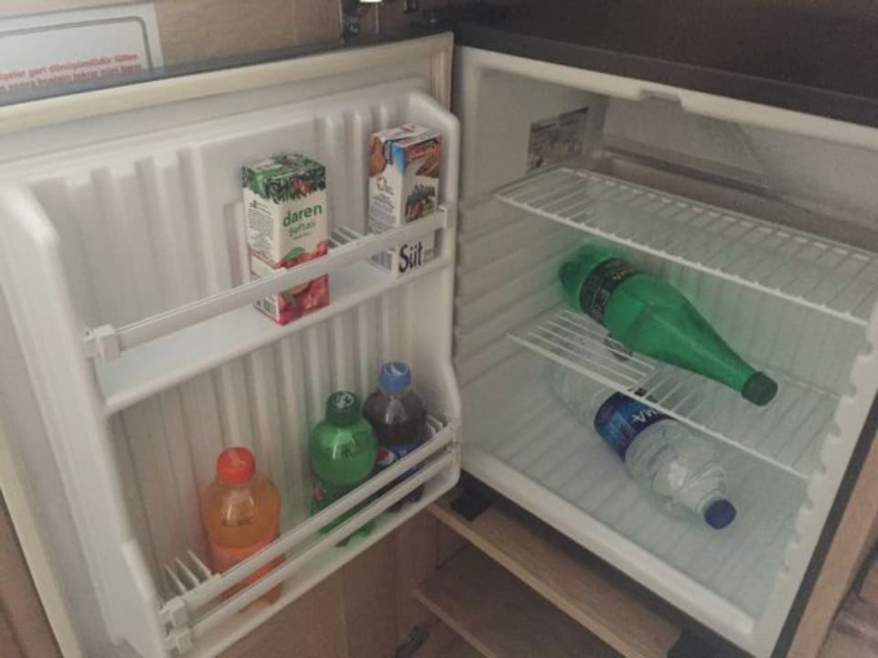 Minibar wird jeden Tag aufgefüllt Fame Residence Lara & Spa