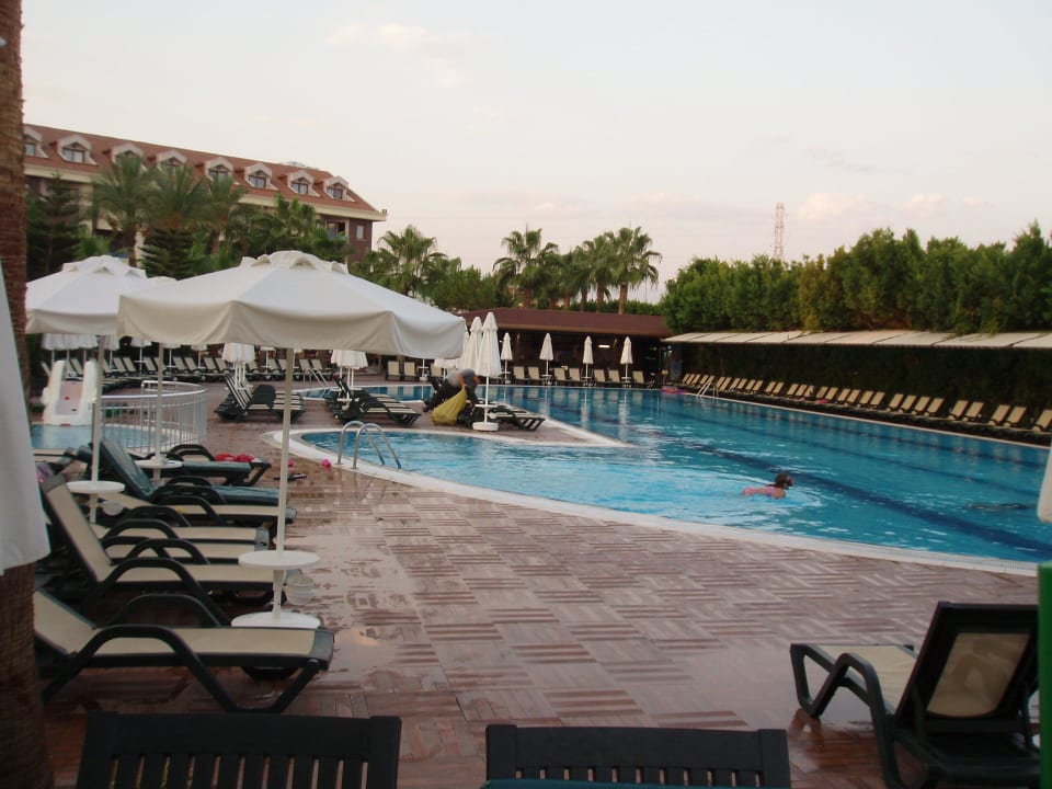 Einer der 4 Pools Hane Family Resort