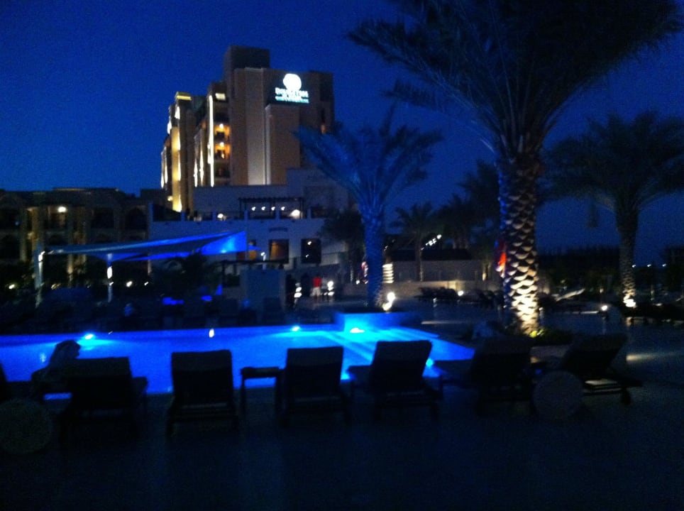 Nachtmotiv DoubleTree by Hilton Resort & Spa Marjan Island