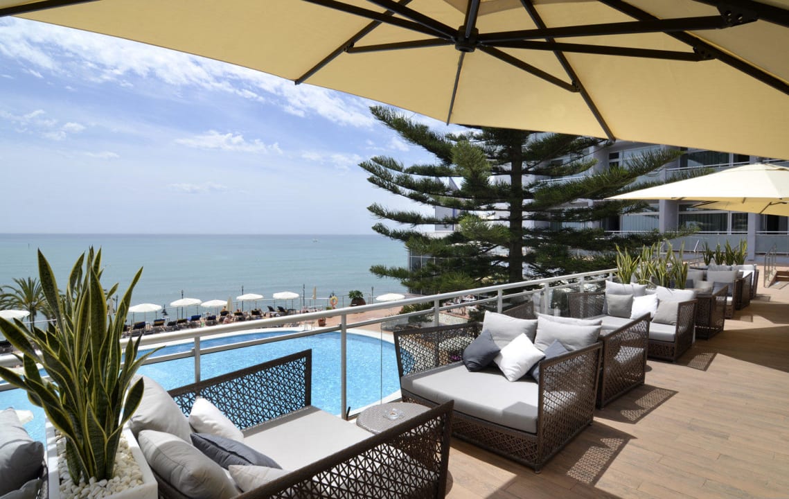 Terraza Chill Out MedPlaya - Hotel Riviera