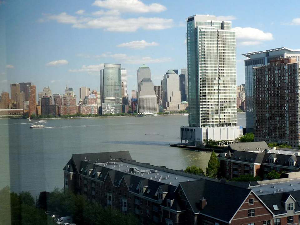 Schöner Blick auf Manhattan aus dem 14 ten Stockwe Hotel The Westin Jersey City Newport