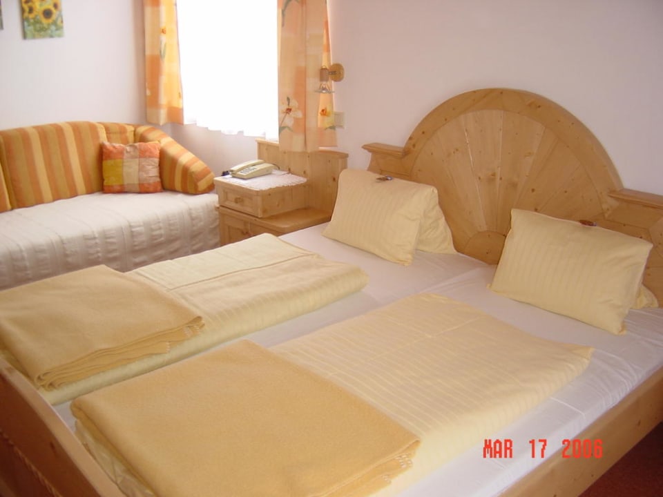 Doppelzimmer "Dachstein" mit Nordwestbalkon Hotel Sporthof Austria