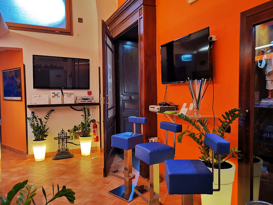 Lobby Hotel Neapolis