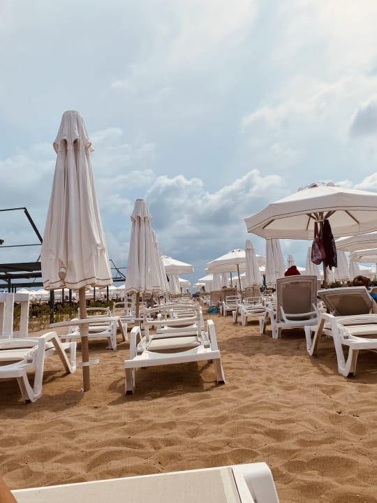 Strand Side Story Resort & Spa