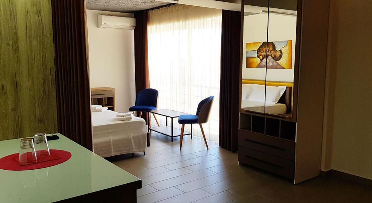 Zimmer Asi Rooftop Hotel