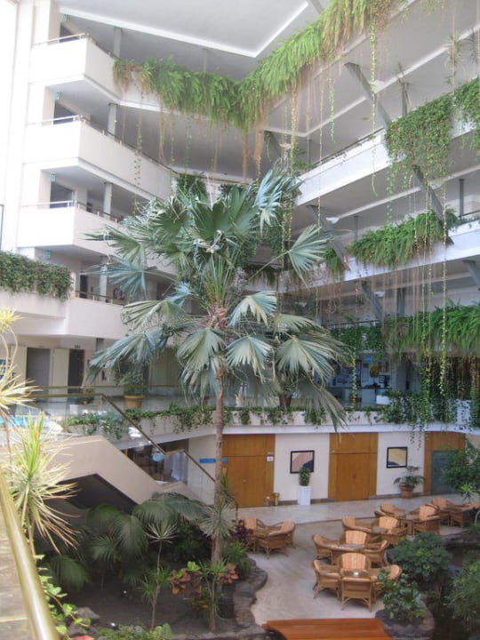 Innenhof mit Bar Hotel Grand Teguise Playa