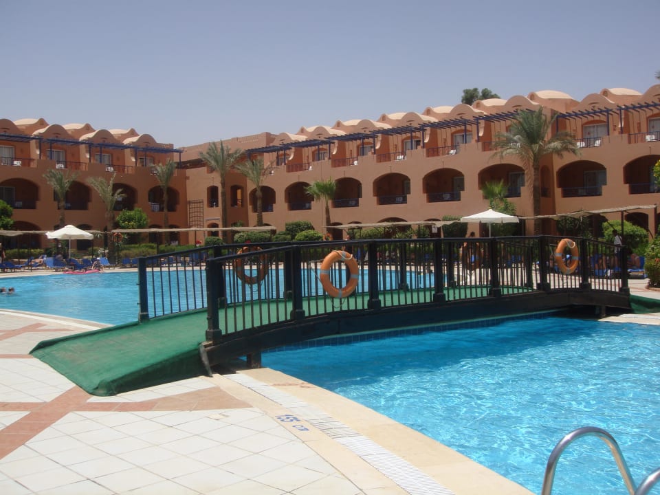 Poolbrücke Pool Jaz Makadi Oasis Resort