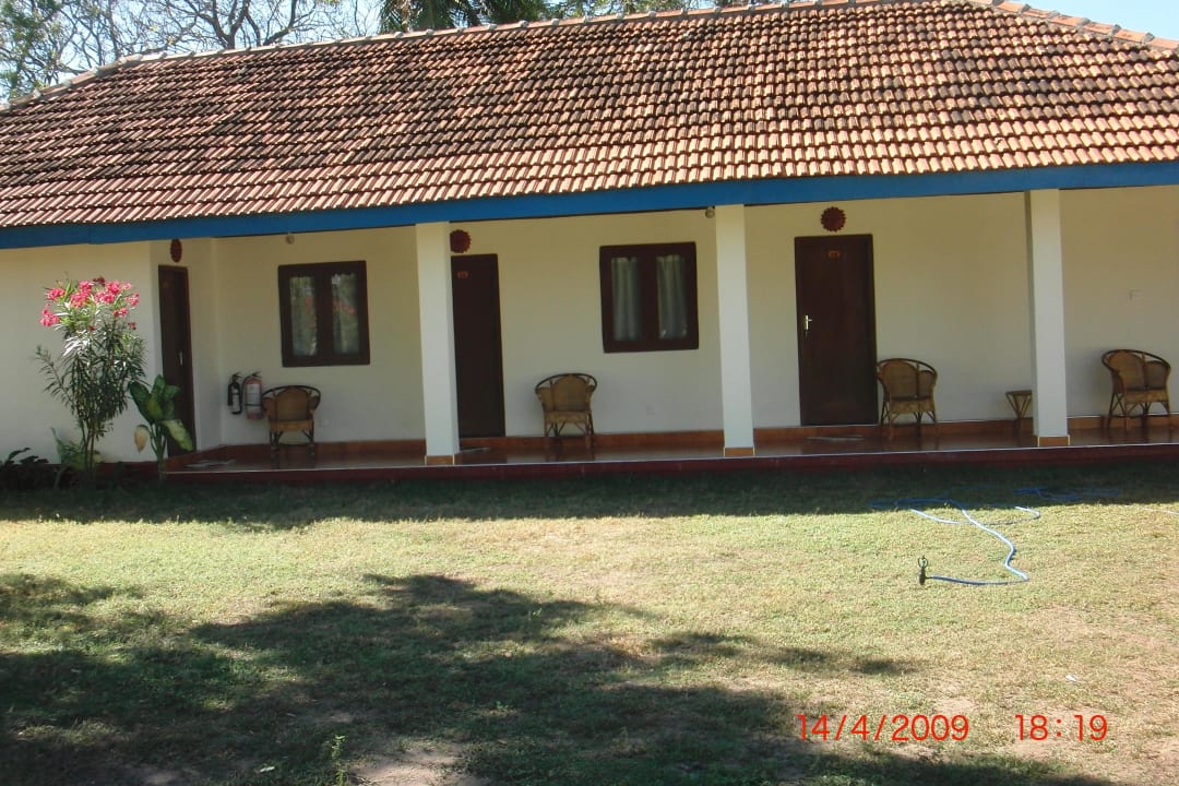 Bungalow  Hotel Nilaveli Garden Inn
