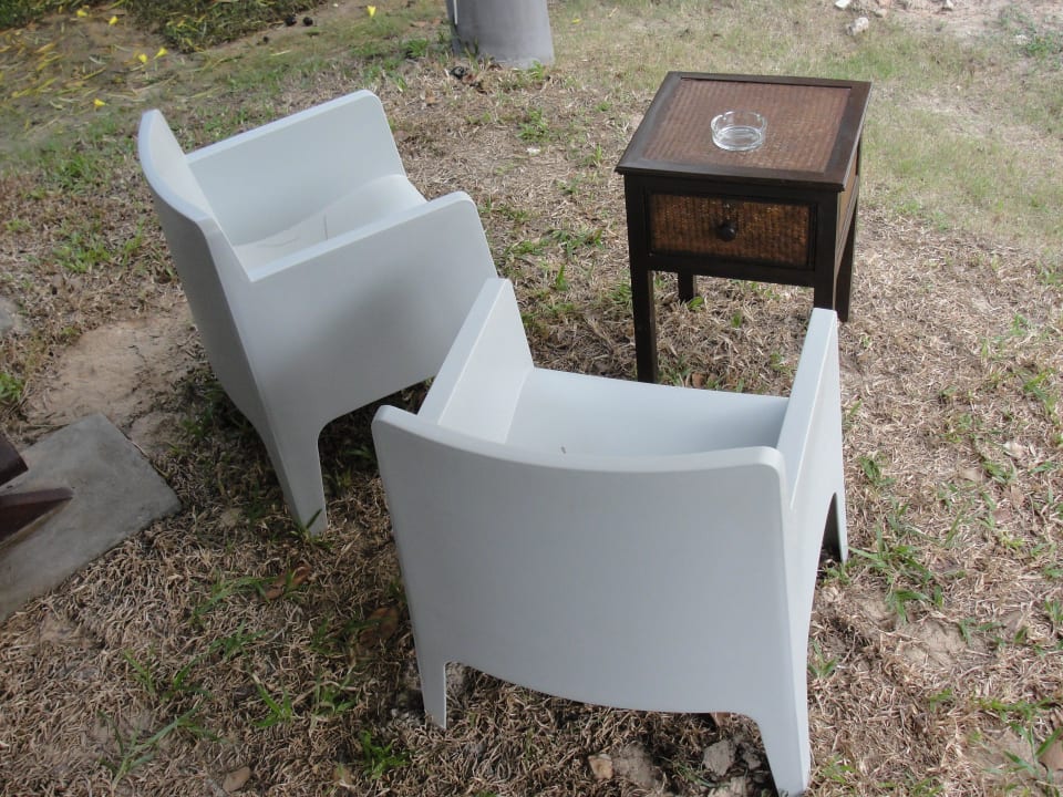 Sitzplatz einer Einzel-Villa Twin Lotus Resort and Spa (Adult Only / November to April)