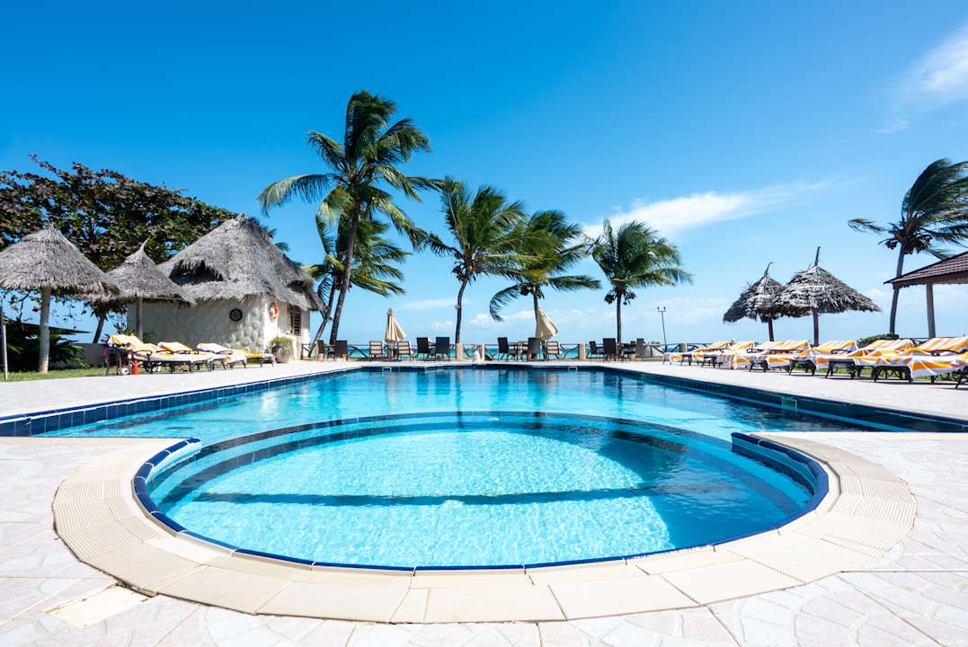 Pool Mandarin Resort Zanzibar