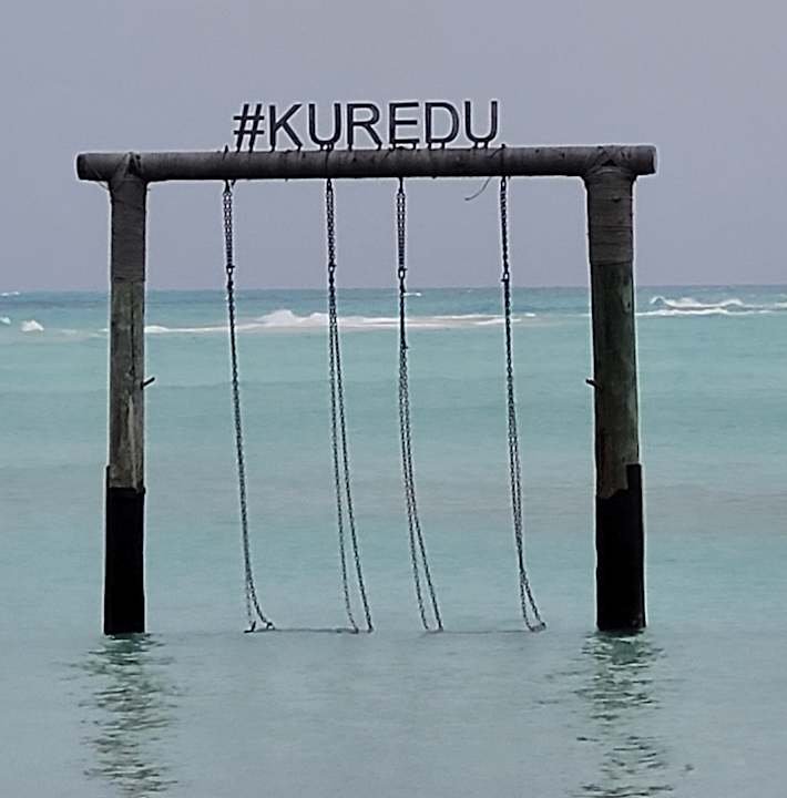 Strand Kuredu Island Resort & Spa