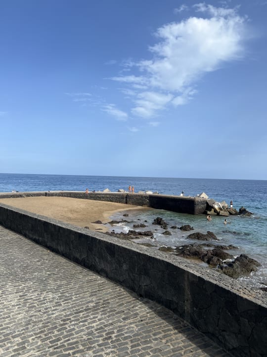 Strand Hotel Fariones