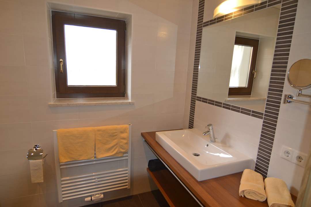 Zimmer Pension Apartment Talblick