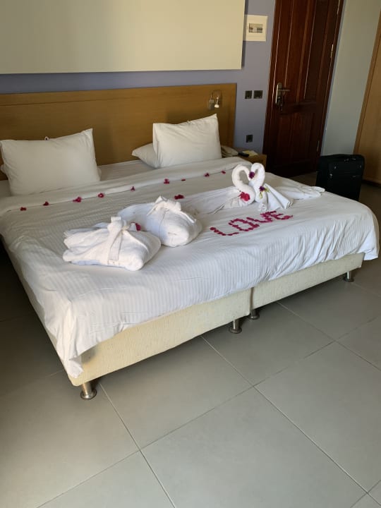 Zimmer Atlantica Marmari Palace