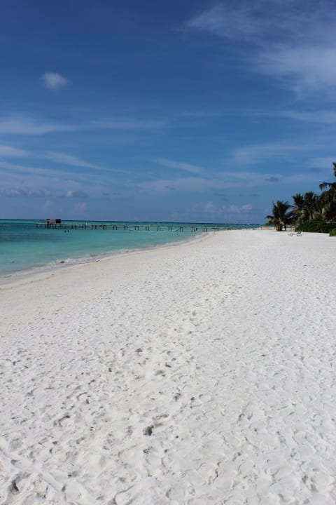 Strand Meeru Maldives Resort Island