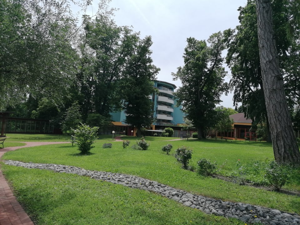 Gartenanlage Vivea Hotel Bad Vöslau