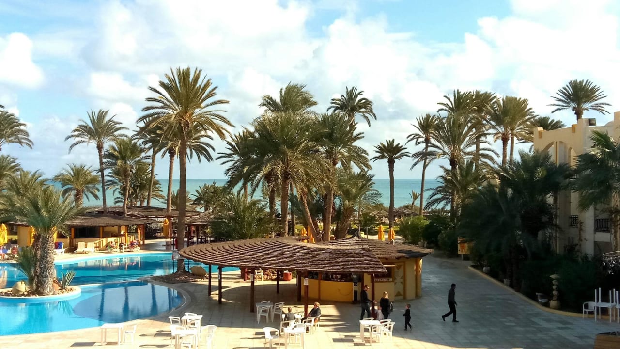 Pool + Bar Hotel Eden Star