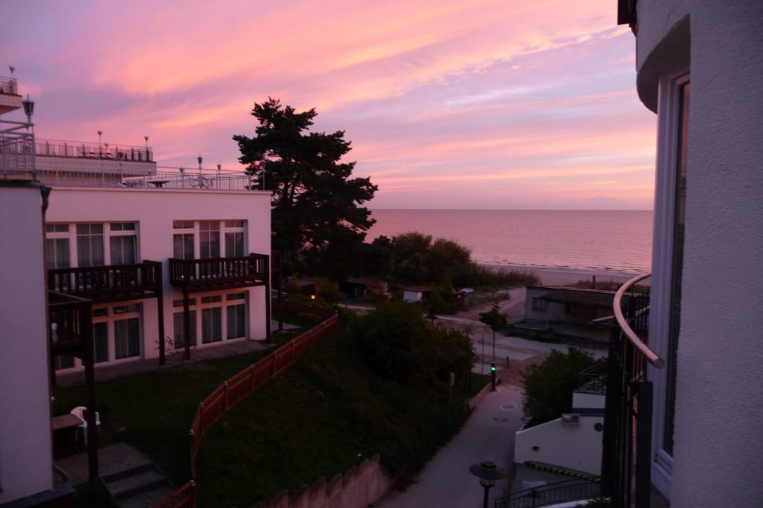 Die Sonne geht auf SEETELHOTEL Ostseeresidenz Bansin