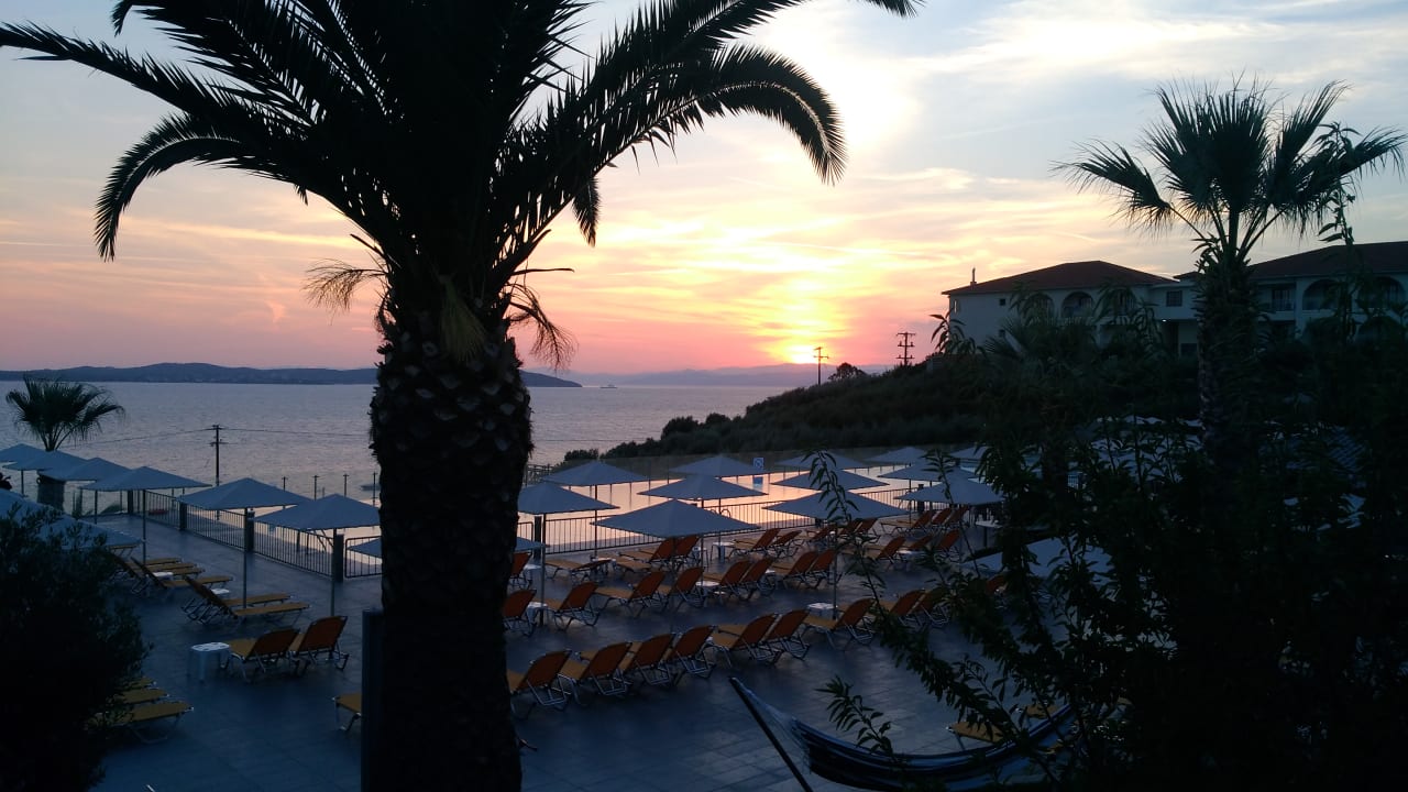 Ausblick Akrathos Beach Hotel