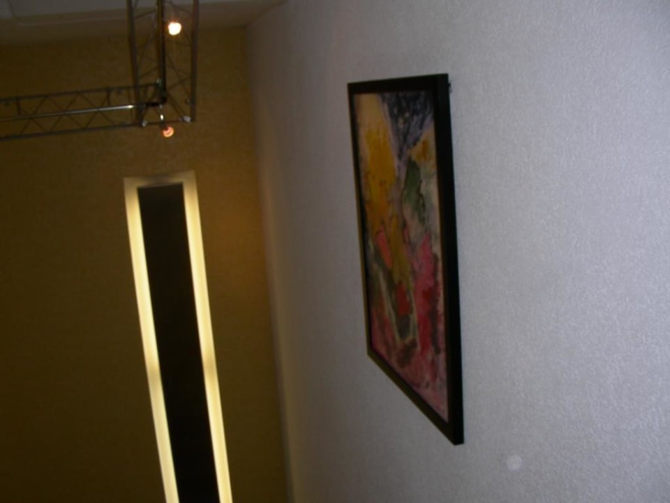 Treppenaufgang Hotel innen Novina Hotel Südwestpark