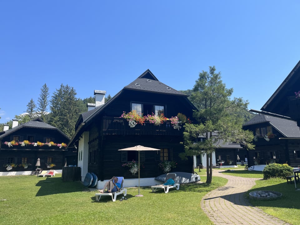 Außenansicht Naturel Hoteldorf Seeleitn