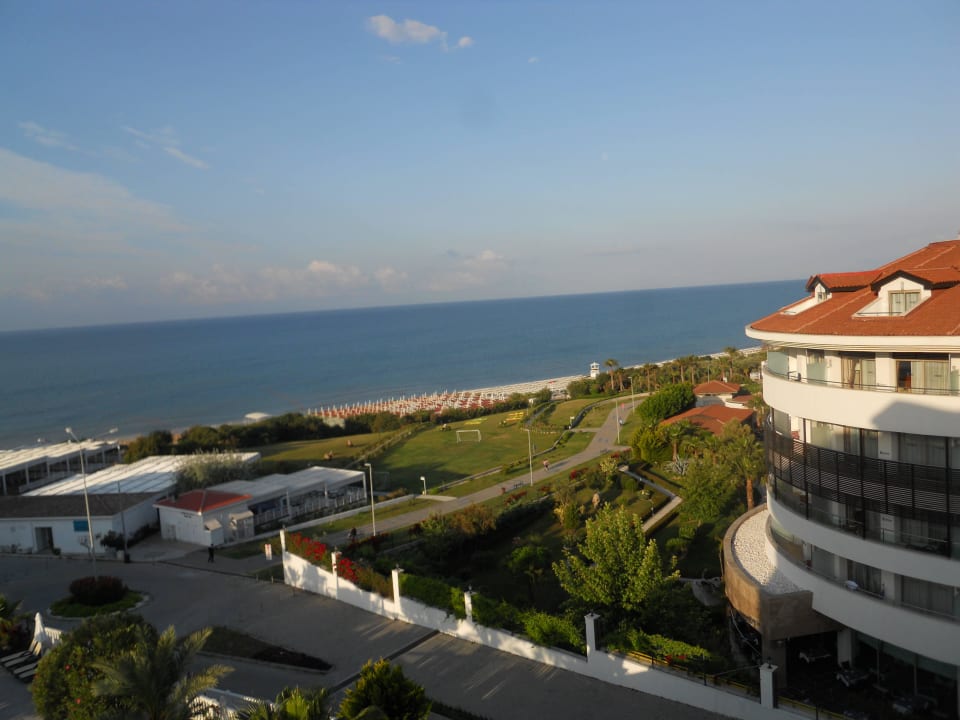 Blick vom Balkon Richtung Strand Alba Queen Hotel