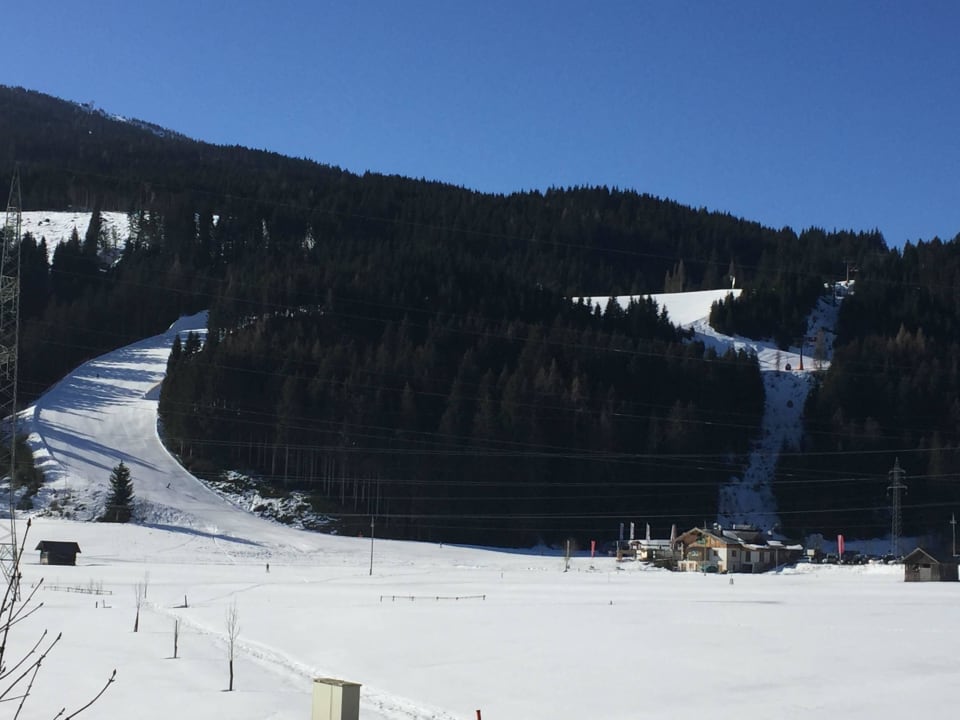 Skilift and the slope Haus Birkenwald