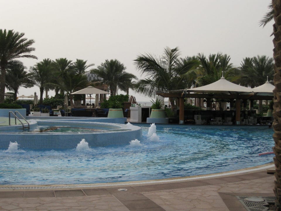 Ostpool Emirates Palace Mandarin Oriental